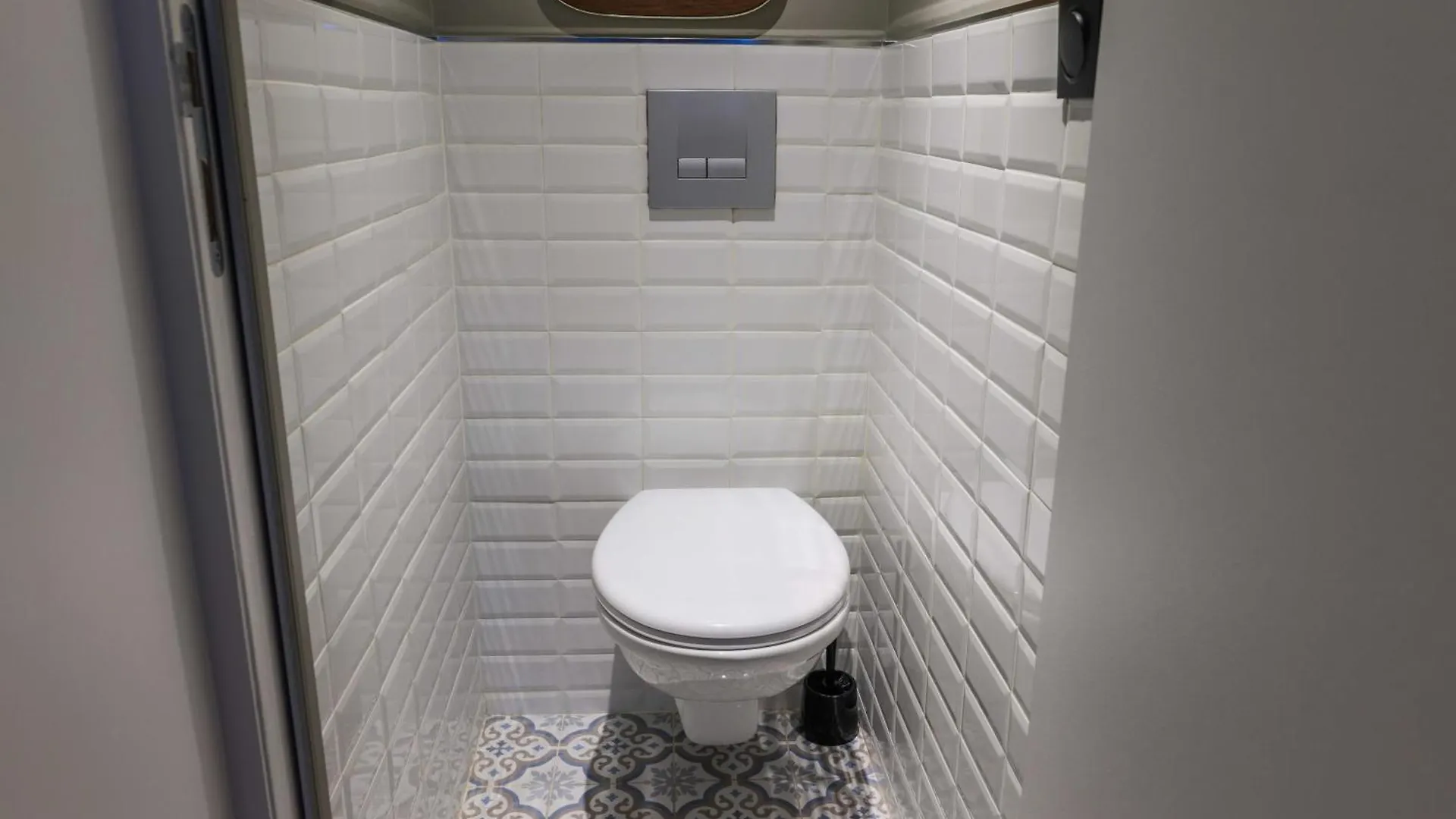 CMG Pyrénée-Porte de Montreuil - G Parigi Appartamento